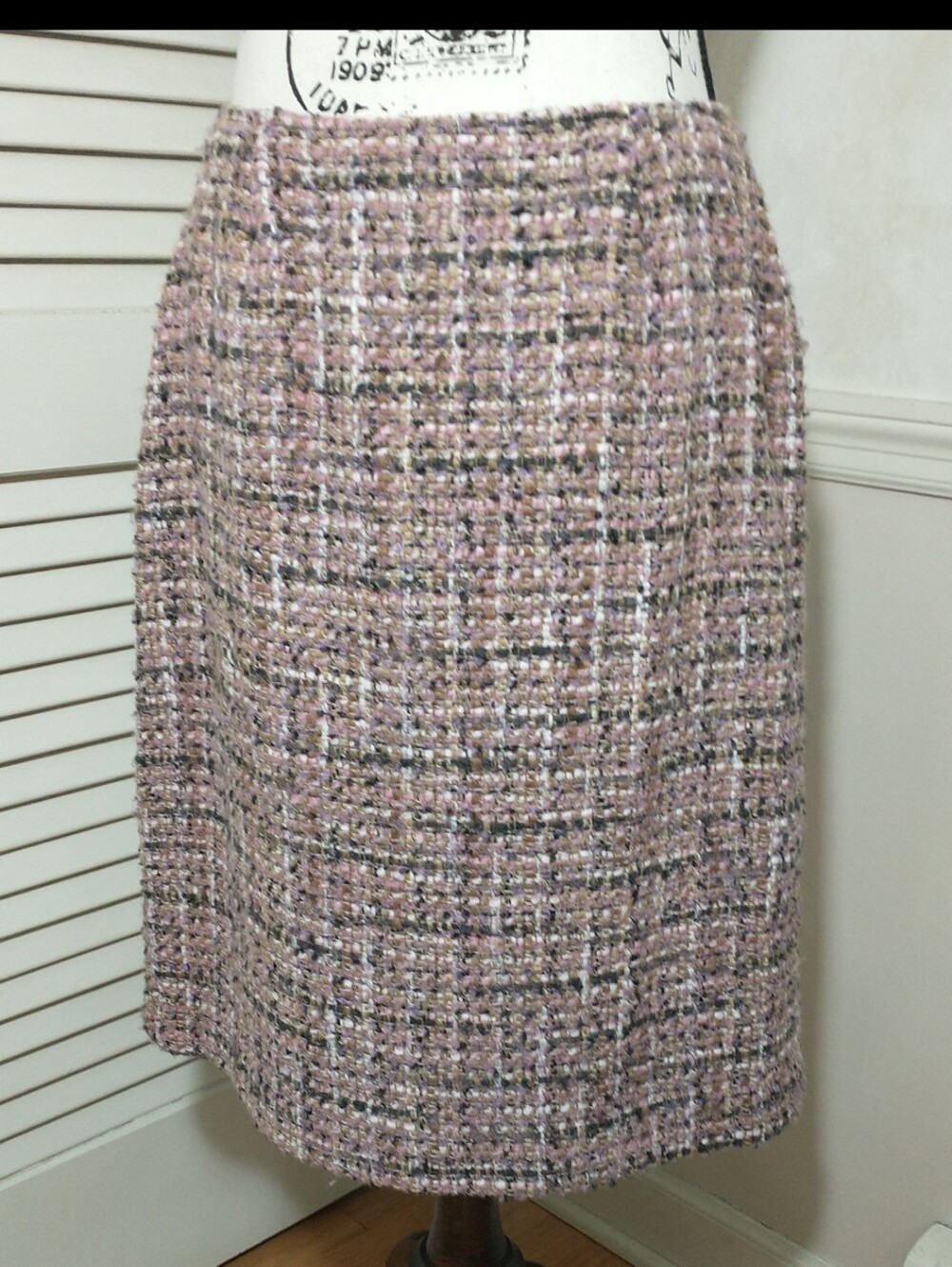 CAbi Wool Blend‎ Tweed Pencil Skirt, Size 8, Pink, Beige, Taupe, Quiet Luxury